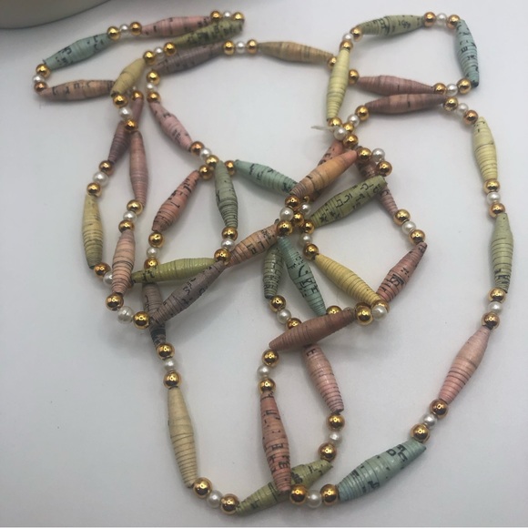 Vintage/Modern Jewelry Mystery Bundle Plus Bonus 40 Free Earrings NWT/Pre-Loved - Picture 1 of 16